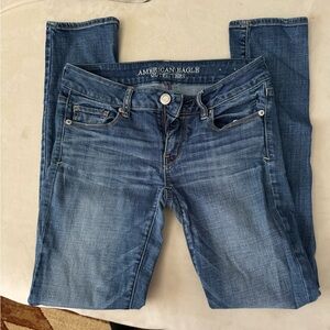American Eagle women’s Skinny jeans size 4